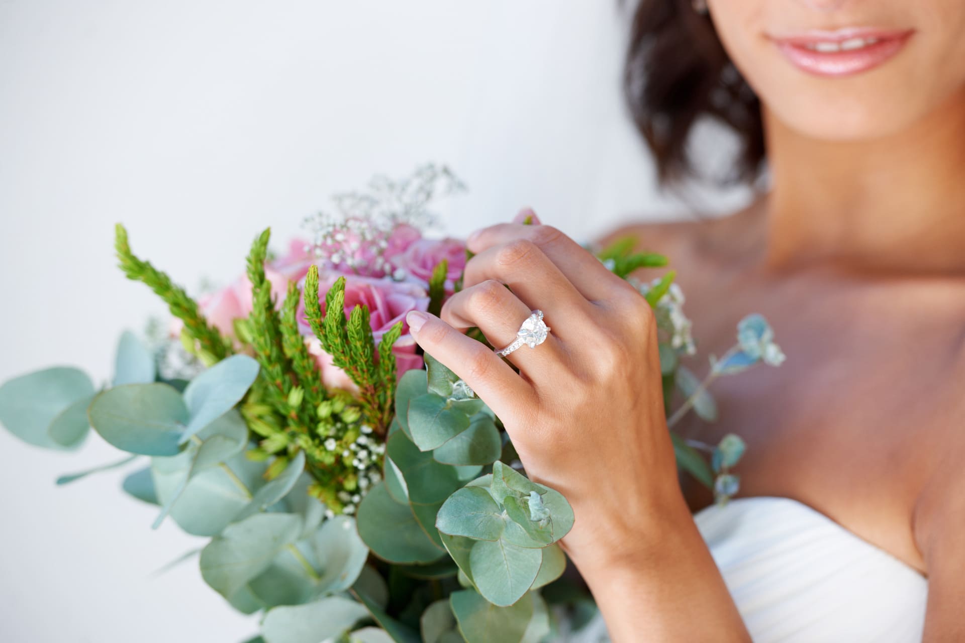 diamond ring claws