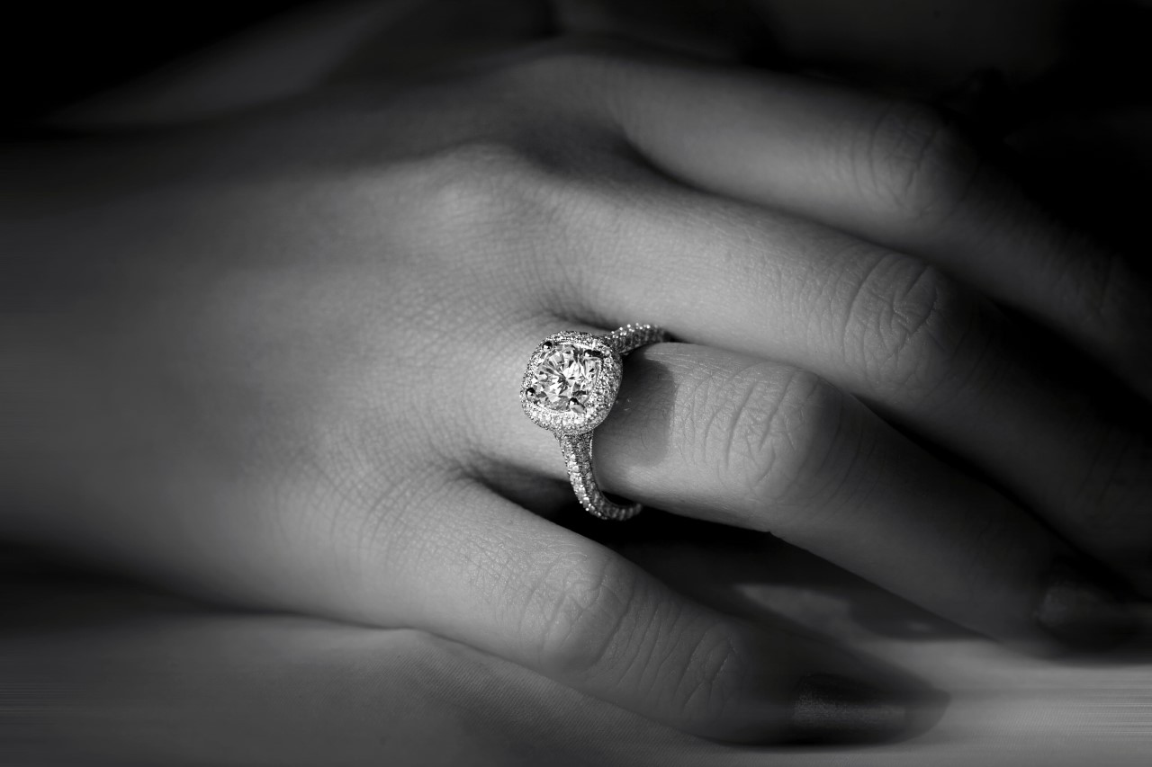 Solitaire diamond ring 