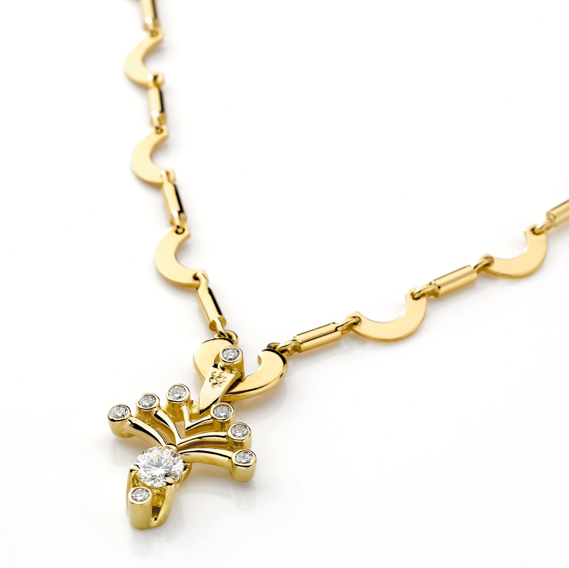 necklace jewel