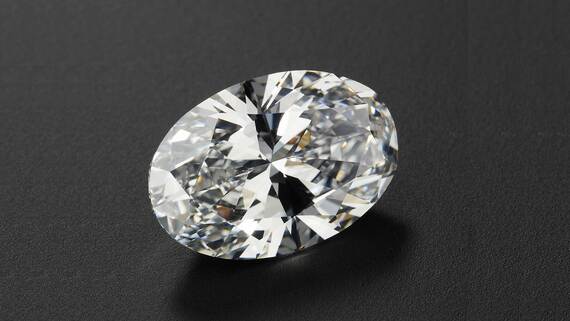 Oval diamond