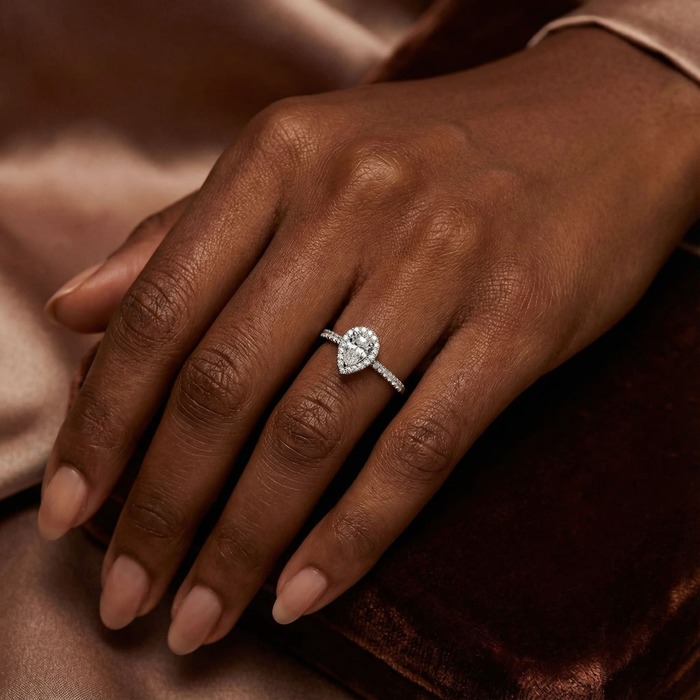 buy Ring Classics Diamond White Gold PEAR SHAPE