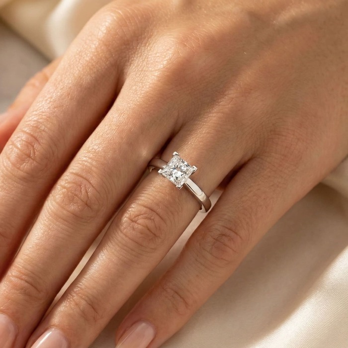 acheter Bague  Classique  Diamant Or Blanc SOLITAIRE PRINCESSE ROYALE