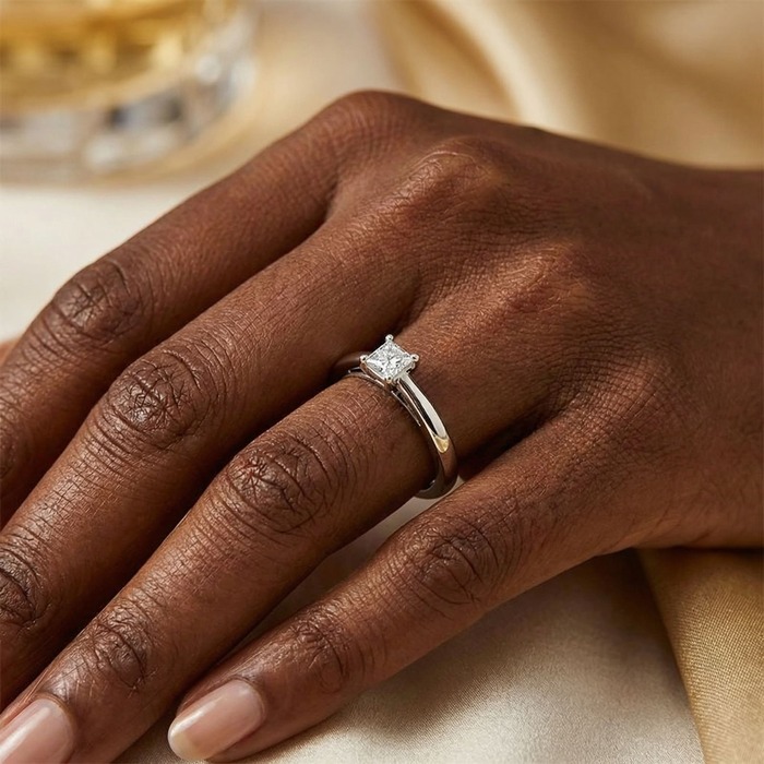 buy Engagement ring Classics Diamond White Gold Princess 4 Claws