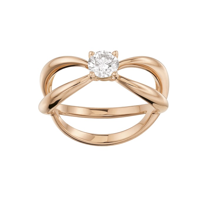 Engagement ring Designer Jewellery Diamond White Gold LA VIE EN ROSE